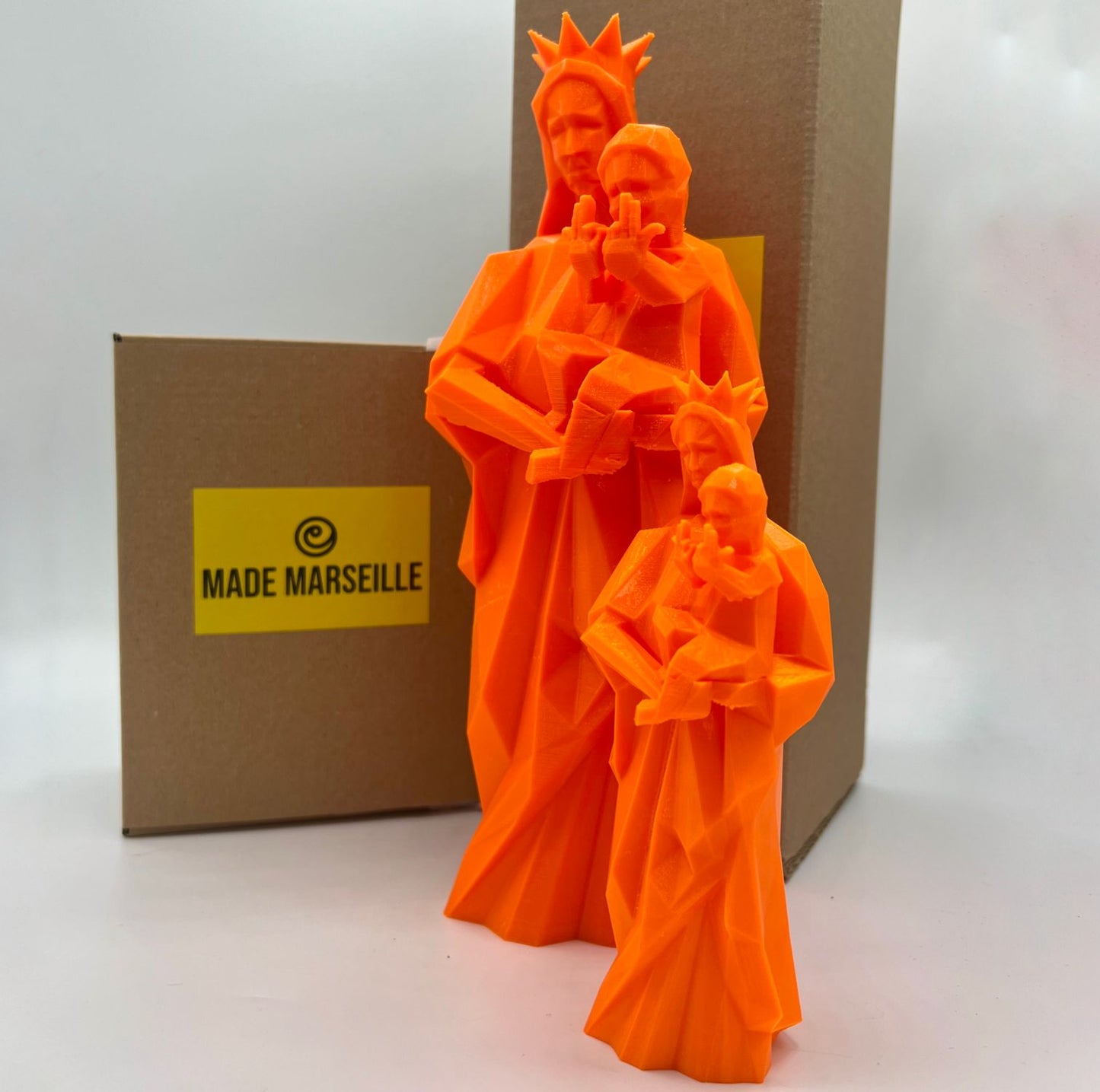 Statue Notre Dame de La Garde vs Jul Origami