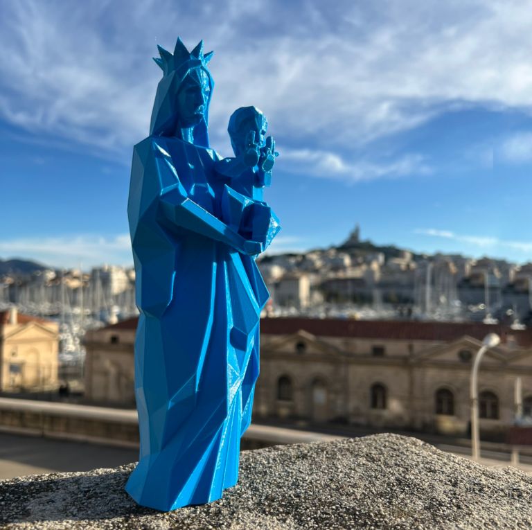Statue Notre Dame de La Garde vs Jul Origami