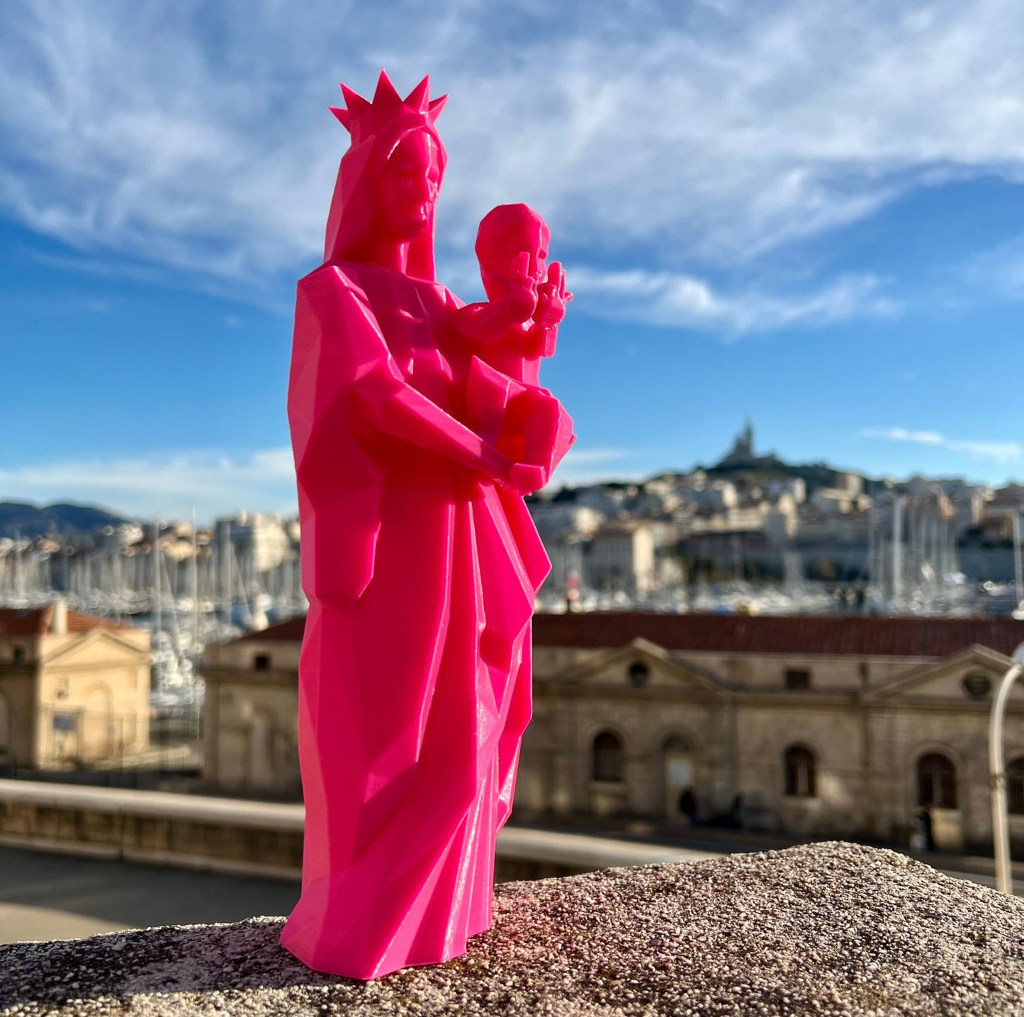 Statue Notre Dame de La Garde vs Jul Origami